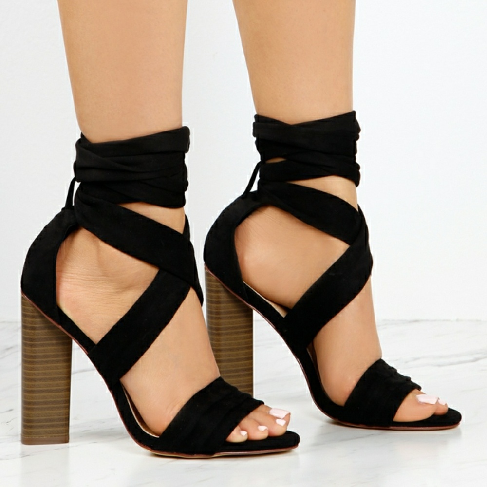 Lola Shoetique lace up black sandals